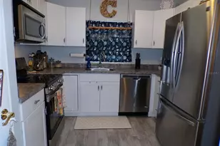 861 Conreid Dr NE, Port Charlotte, FL 33952 - Photo 17