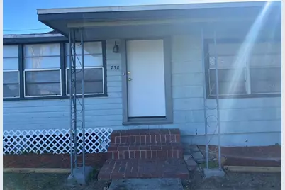 738 N Scenic Hwy, Frostproof, FL 33843 - Photo 1