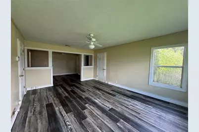 4 Lakeview Avenue, Frostproof, FL 33843 - Photo 9