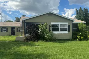 4 Lakeview Ave, Frostproof, FL 33843 - Photo 1