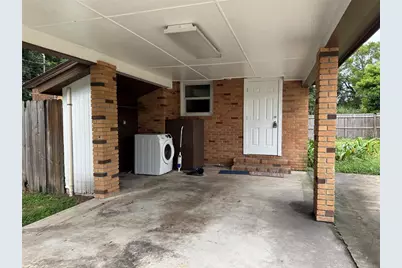 25A W E Street, Frostproof, FL 33843 - Photo 3