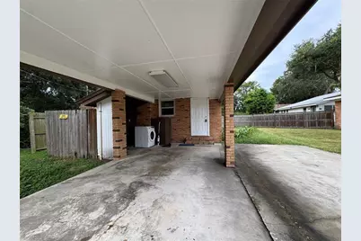25A W E Street, Frostproof, FL 33843 - Photo 15
