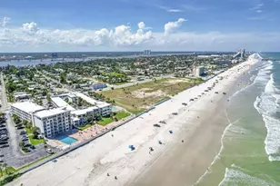 935 S Atlantic Ave, Daytona Beach, FL 32118 - Photo 23