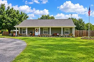 1001 McClellan Rd, Frostproof, FL 33843 - Photo 1