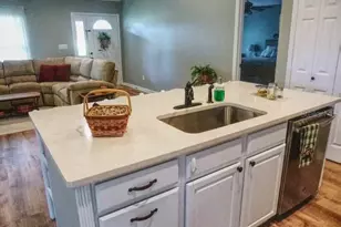 1001 McClellan Rd, Frostproof, FL 33843 - Photo 5