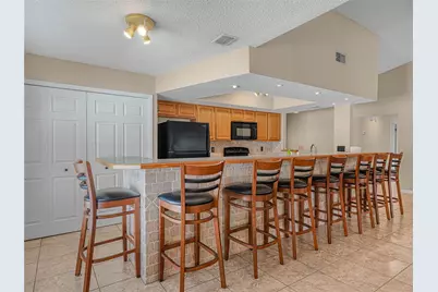 812 Sandalwood Drive, Plant City, FL 33563 - Photo 7