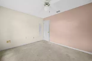 812 Sandalwood Dr, Plant City, FL 33563 - Photo 17