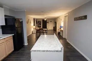 1051 NE Lake Dr, Lake City, FL 32055 - Photo 5