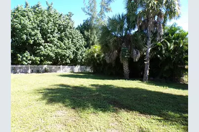 3020 Magdalina Drive, Punta Gorda, FL 33950 - Photo 17