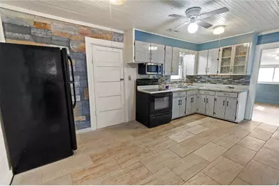 403 N Wetmore Street, Lake Wales, FL 33853 - Photo 11