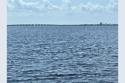 12437 Ran Terrace, Port Charlotte, FL 33981 - Photo 17