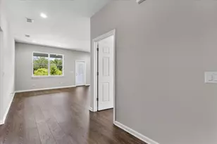 4550 Fairway Oaks Dr, Mulberry, FL 33860 - Photo 9