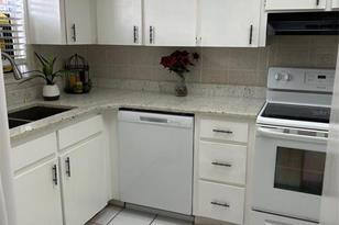 1920 E Edgewood Dr #q1, Lakeland, FL 33803