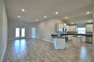 4658 Grandview Gln Dr, Auburndale, FL 33823 - Photo 9