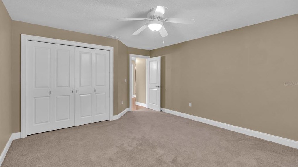 1007 Rolling Woods Ln, Lakeland FL 33813-1253 exterior