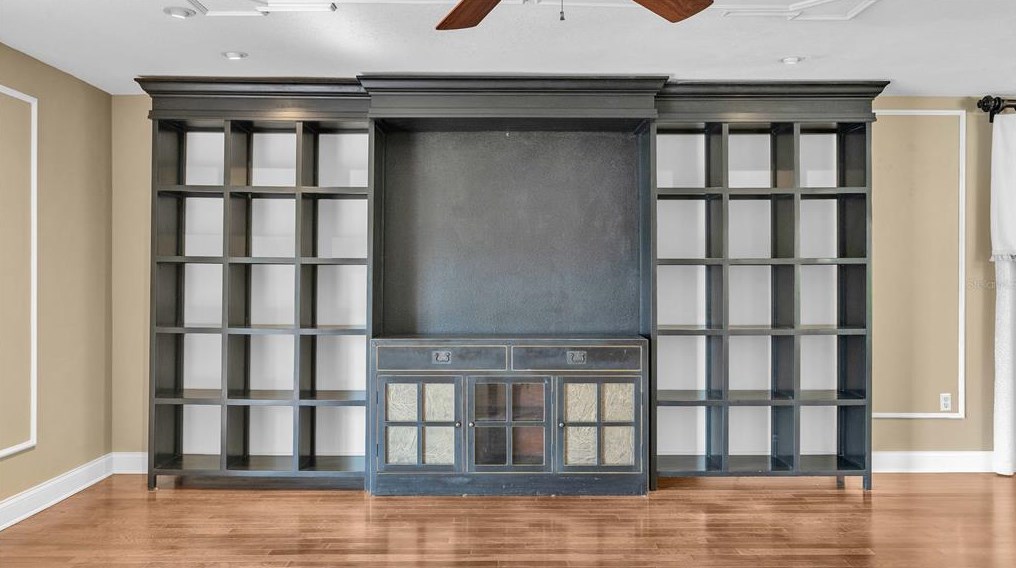 1007 Rolling Woods Ln, Lakeland FL 33813-1253 exterior