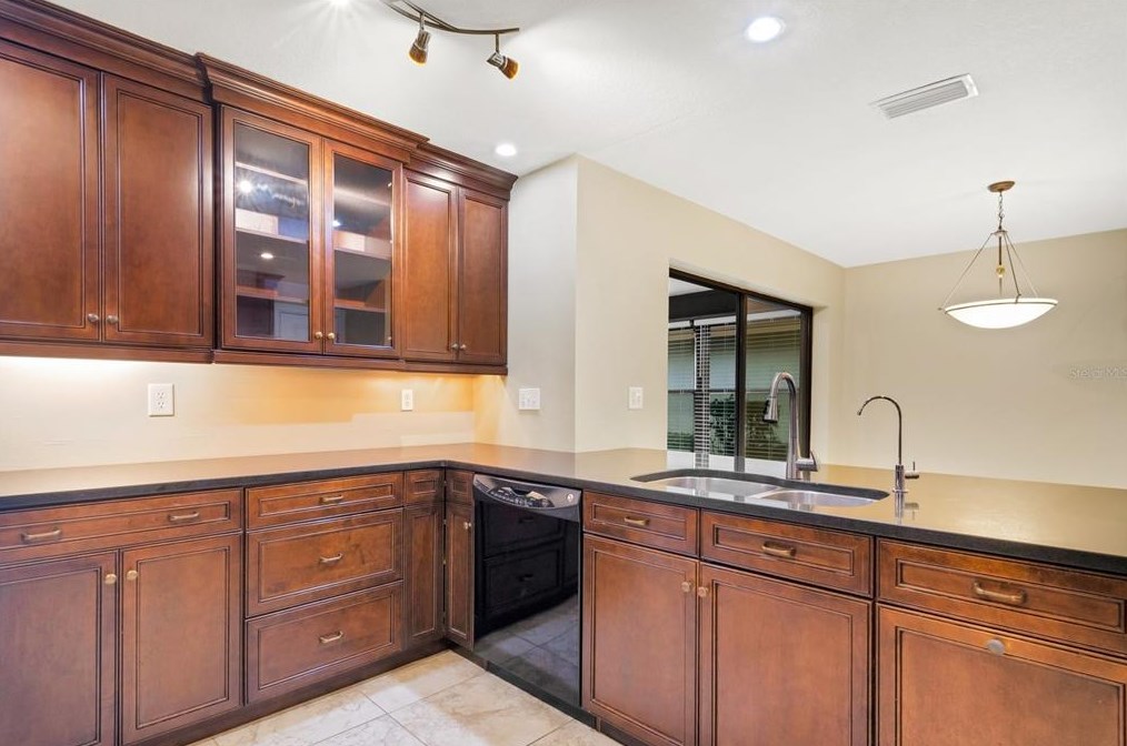 1007 Rolling Woods Ln, Lakeland FL 33813-1253 exterior