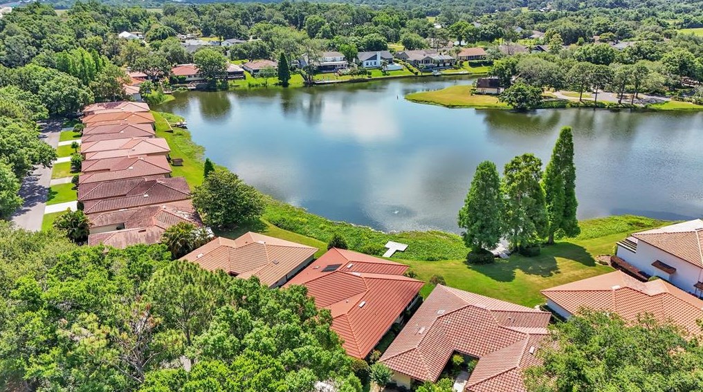 1007 Rolling Woods Ln, Lakeland FL 33813-1253 exterior