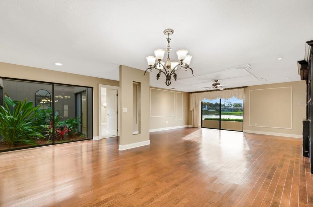 1007 Rolling Woods Ln, Lakeland FL 33813-1253 exterior