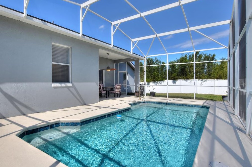 207 Westwind Dr, Davenport FL  33896-6611 exterior