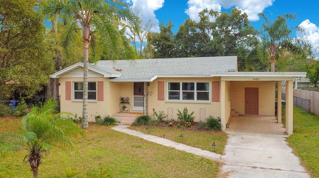 1609 Skinner St, Lakeland FL  33801-5963 exterior