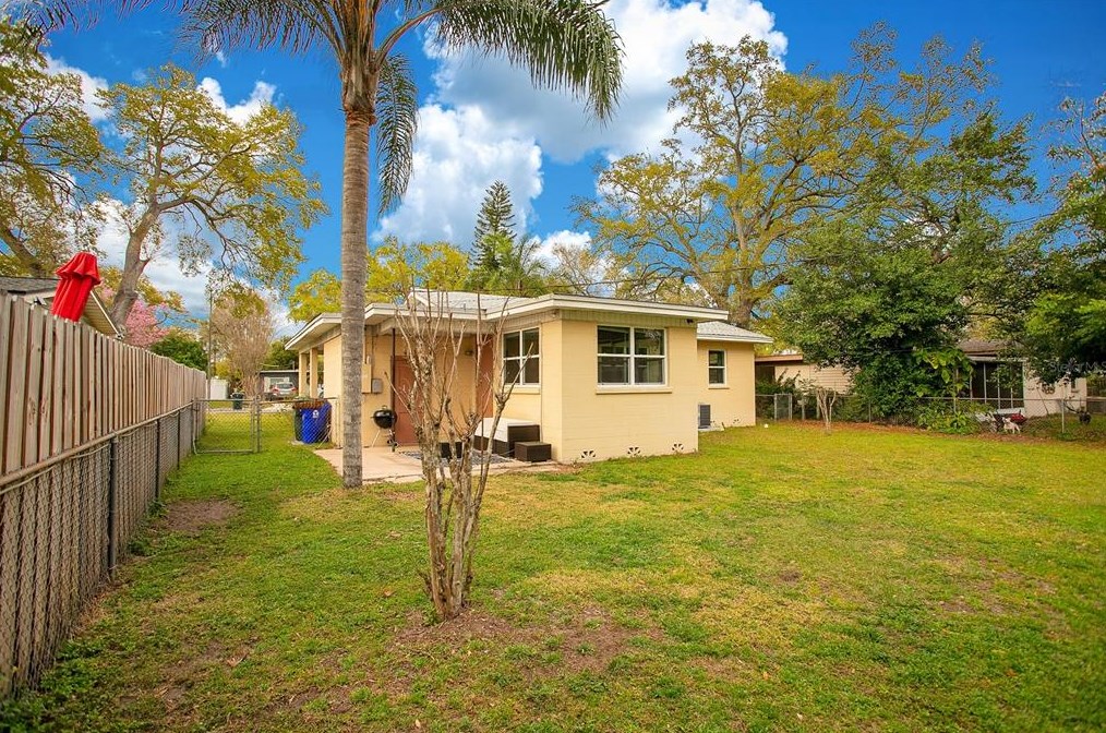 1609 Skinner St, Lakeland FL  33801-5963 exterior