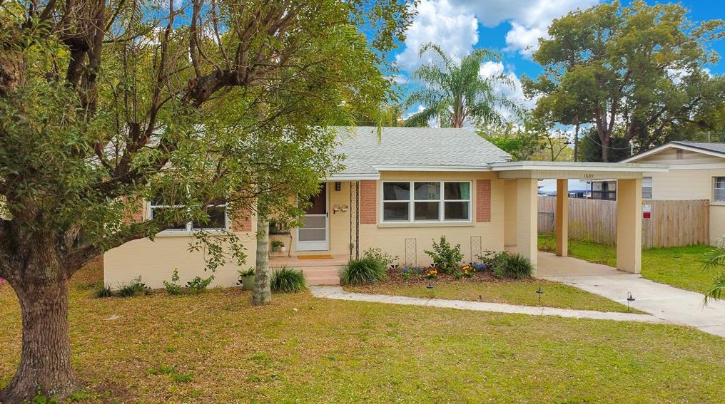 1609 Skinner St, Lakeland FL  33801-5963 exterior