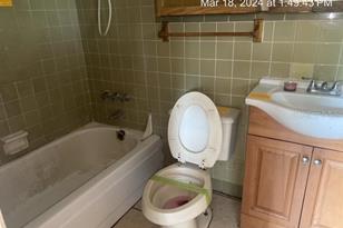 138 Elaine Dr - Photo 7