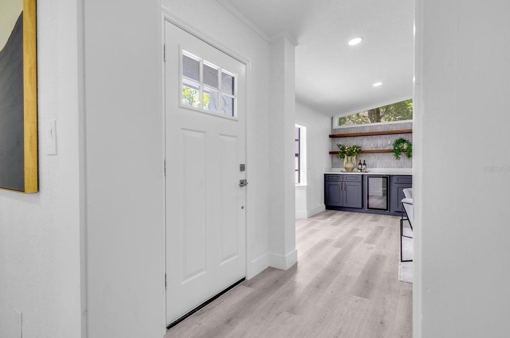 508 Broxburn Ave, Tampa FL 33617-7824 exterior