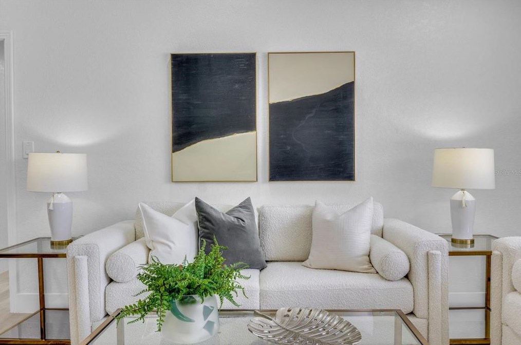 508 Broxburn Ave, Tampa FL 33617-7824 exterior