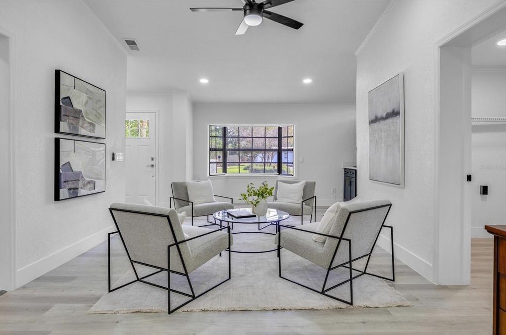 508 Broxburn Ave, Tampa FL 33617-7824 exterior