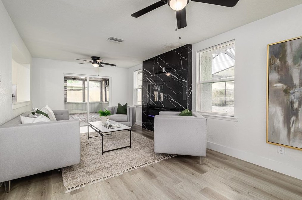 508 Broxburn Ave, Tampa FL 33617-7824 exterior