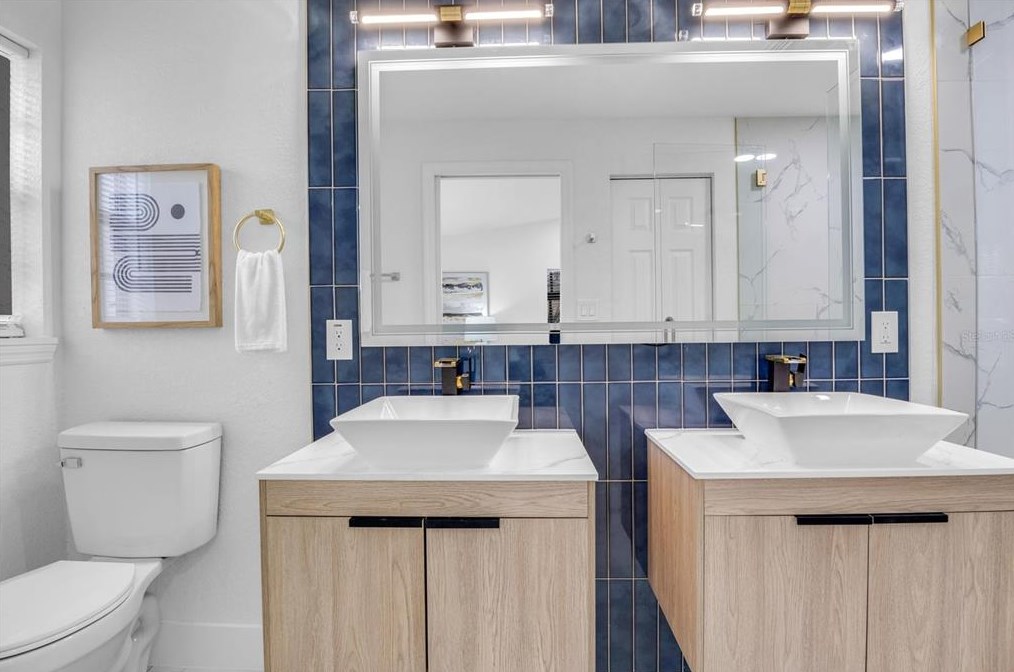 508 Broxburn Ave, Tampa FL 33617-7824 exterior