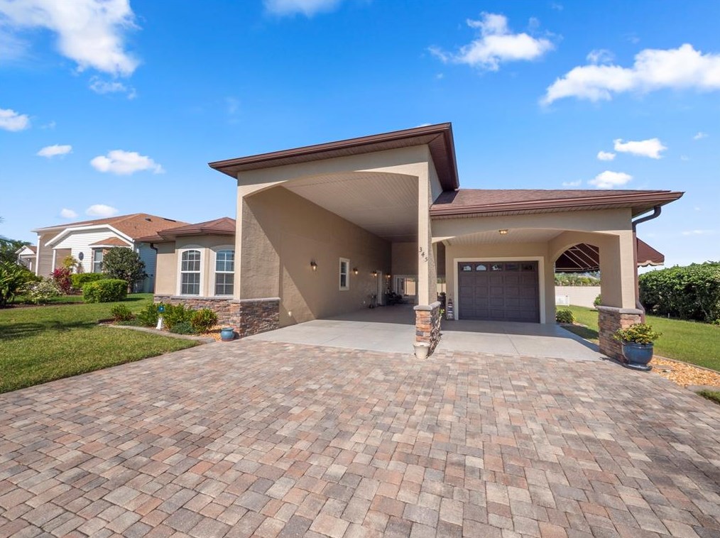 345 Motorcoach Dr, Polk City FL  33868-5132 exterior