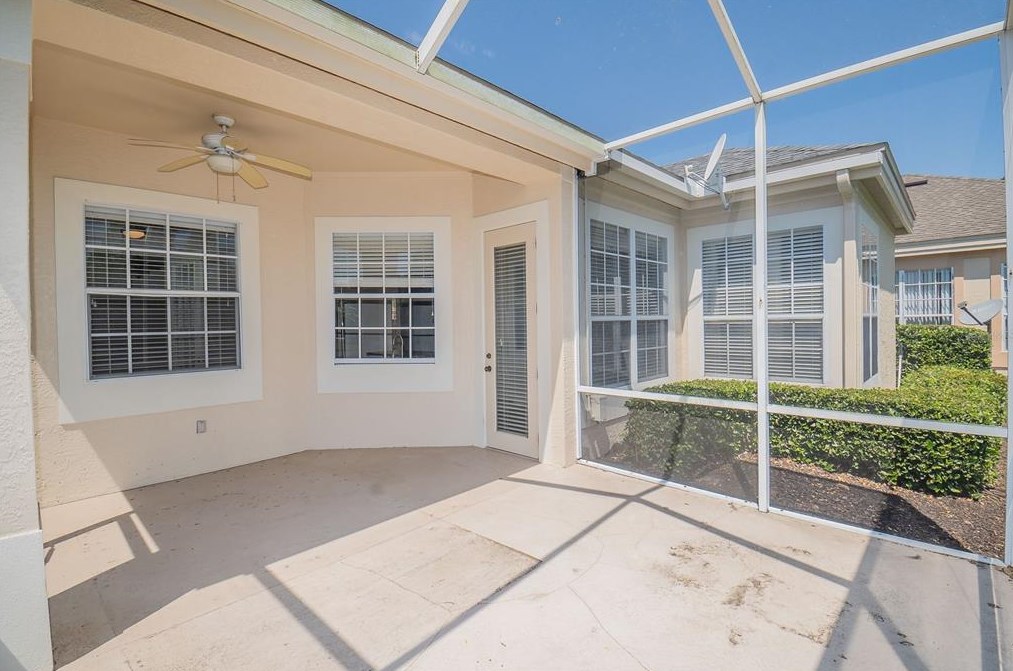 2928 Shoal Creek Village Dr, Lakeland FL  33803-5402 exterior