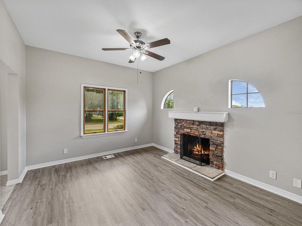 116 Arborvitae Ln, Polk City FL  33868-9570 exterior