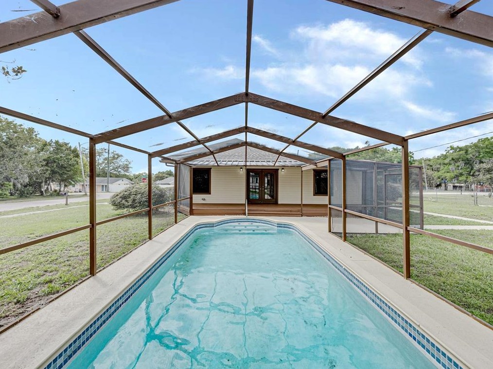 116 Arborvitae Ln, Polk City FL  33868-9570 exterior