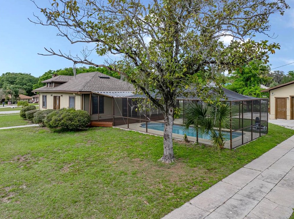 116 Arborvitae Ln, Polk City FL  33868-9570 exterior