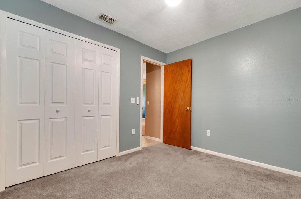 480 Daisy Way, Winter Haven FL  33884-2612 exterior