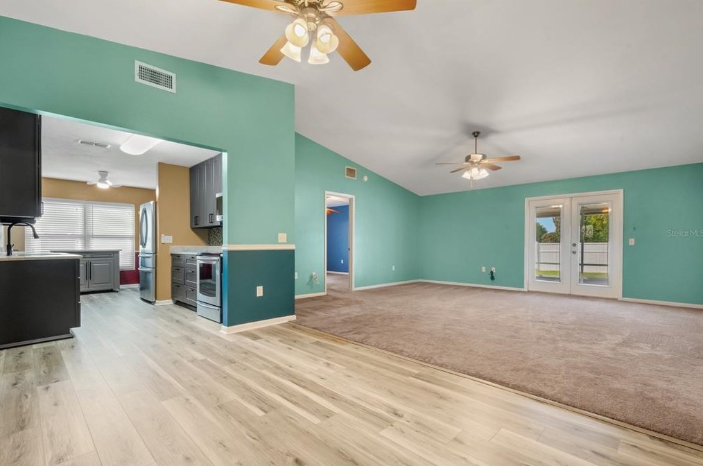 480 Daisy Way, Winter Haven FL  33884-2612 exterior