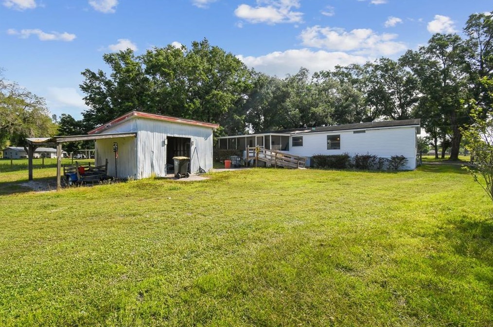 601 Honeyfarm Ln, Auburndale FL  33823-8306 exterior