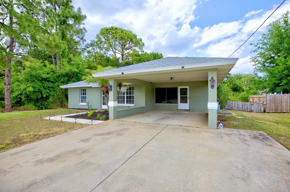 2912 Downing Rd, Avon Park Lakes FL  33825-7007 exterior