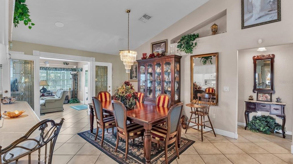 408 Holloway Rd, Plant City FL  33567-2608 exterior