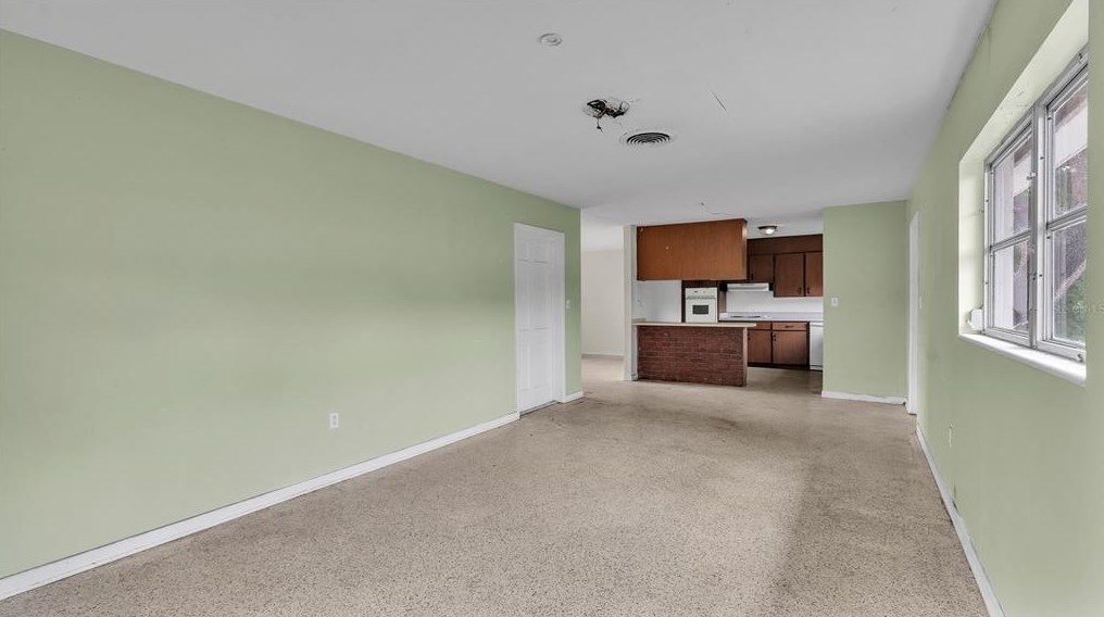 1726 Petersburg Ave, Lakeland FL  33803-2539 exterior
