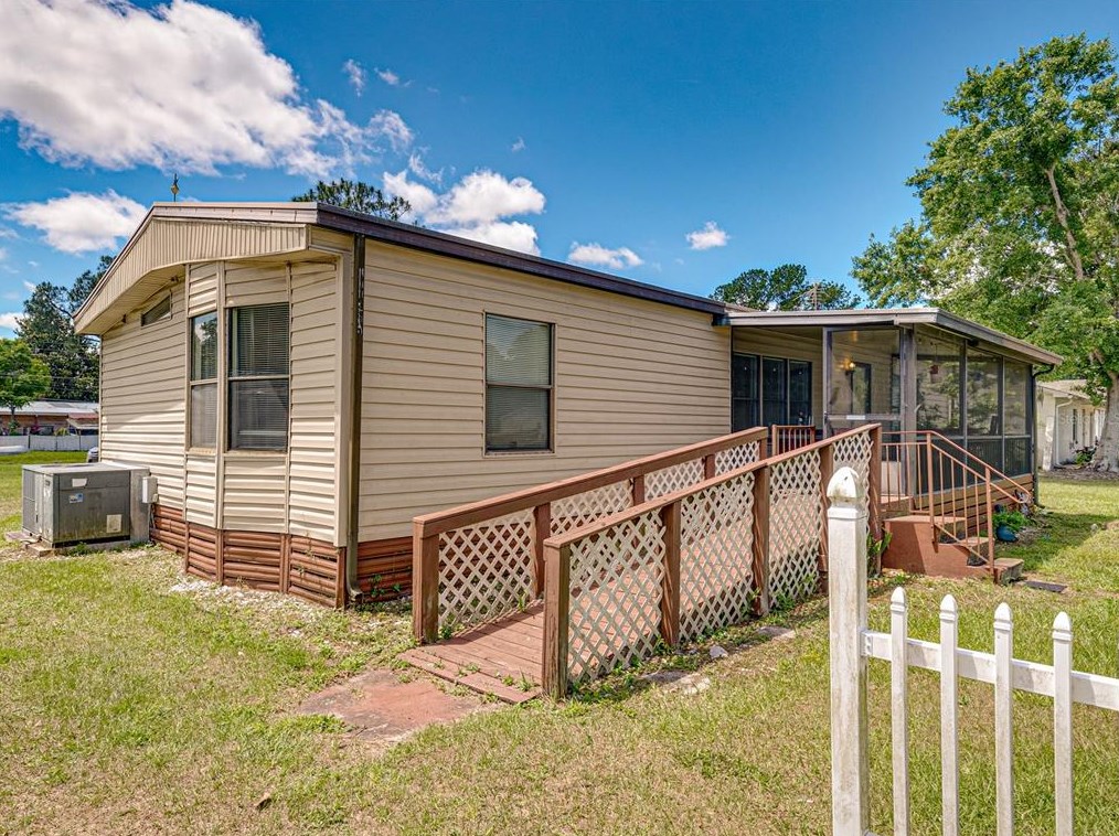 265 Waterview Dr, Polk City FL  33868-8924 exterior