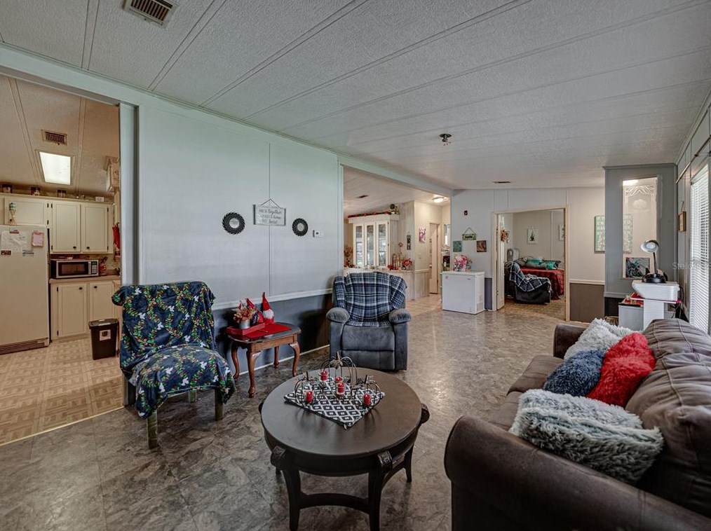 265 Waterview Dr, Polk City FL  33868-8924 exterior
