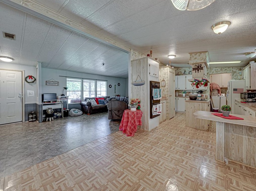 265 Waterview Dr, Polk City FL  33868-8924 exterior