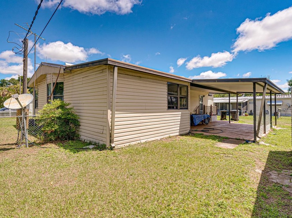 265 Waterview Dr, Polk City FL  33868-8924 exterior