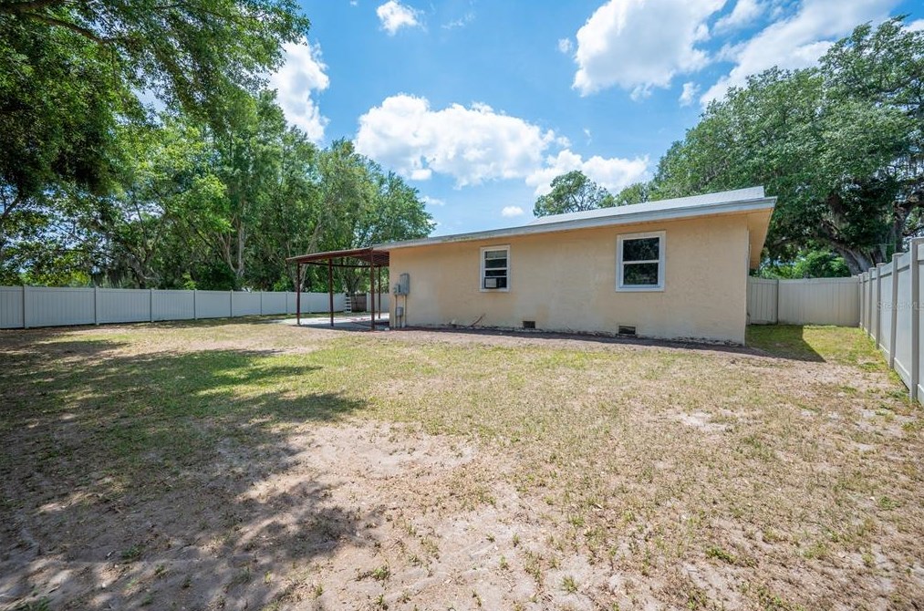 312 Burbank Ave, Lakeland FL  33801-2411 exterior