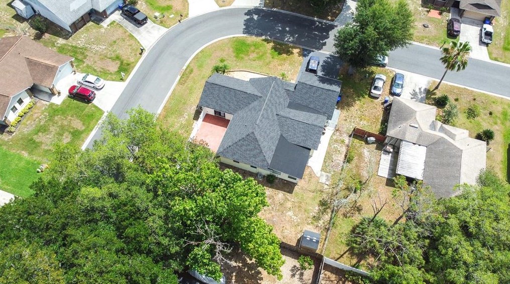 6105 Frk Ct, Lakeland FL 33809-1433 exterior